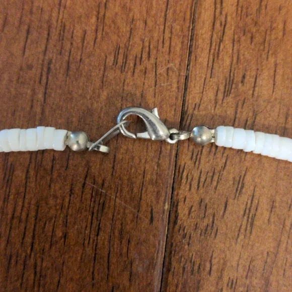 5/$20. Pooka Shell Necklace - Picture 2 of 4